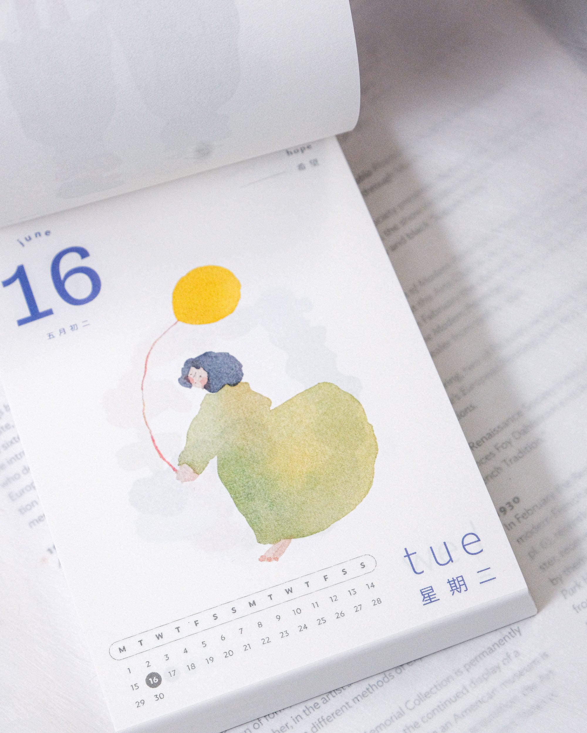 dodolulu 2026 卓上カレンダー　365日のgirls 2026 Daily Desk Calendar with Illustrations and Daily Prompt