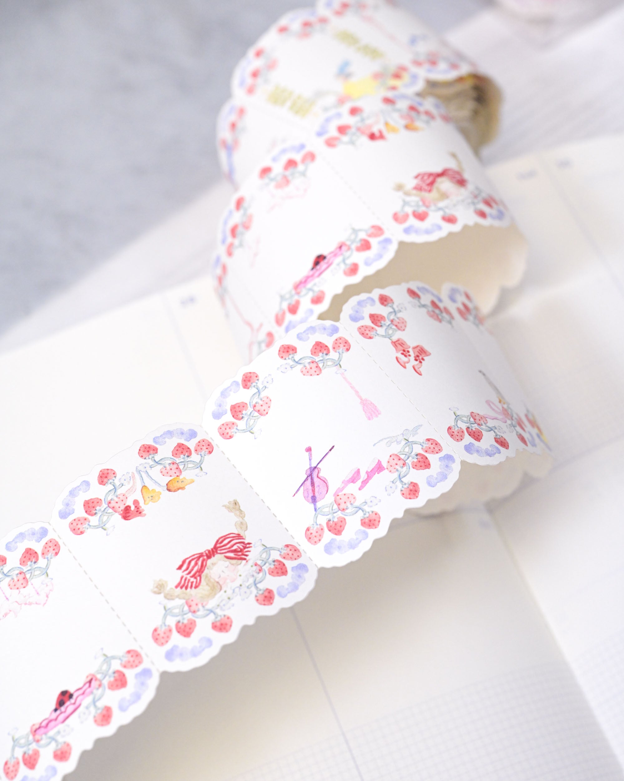 dodolulu Memo Sticker Roll - Berry Tales