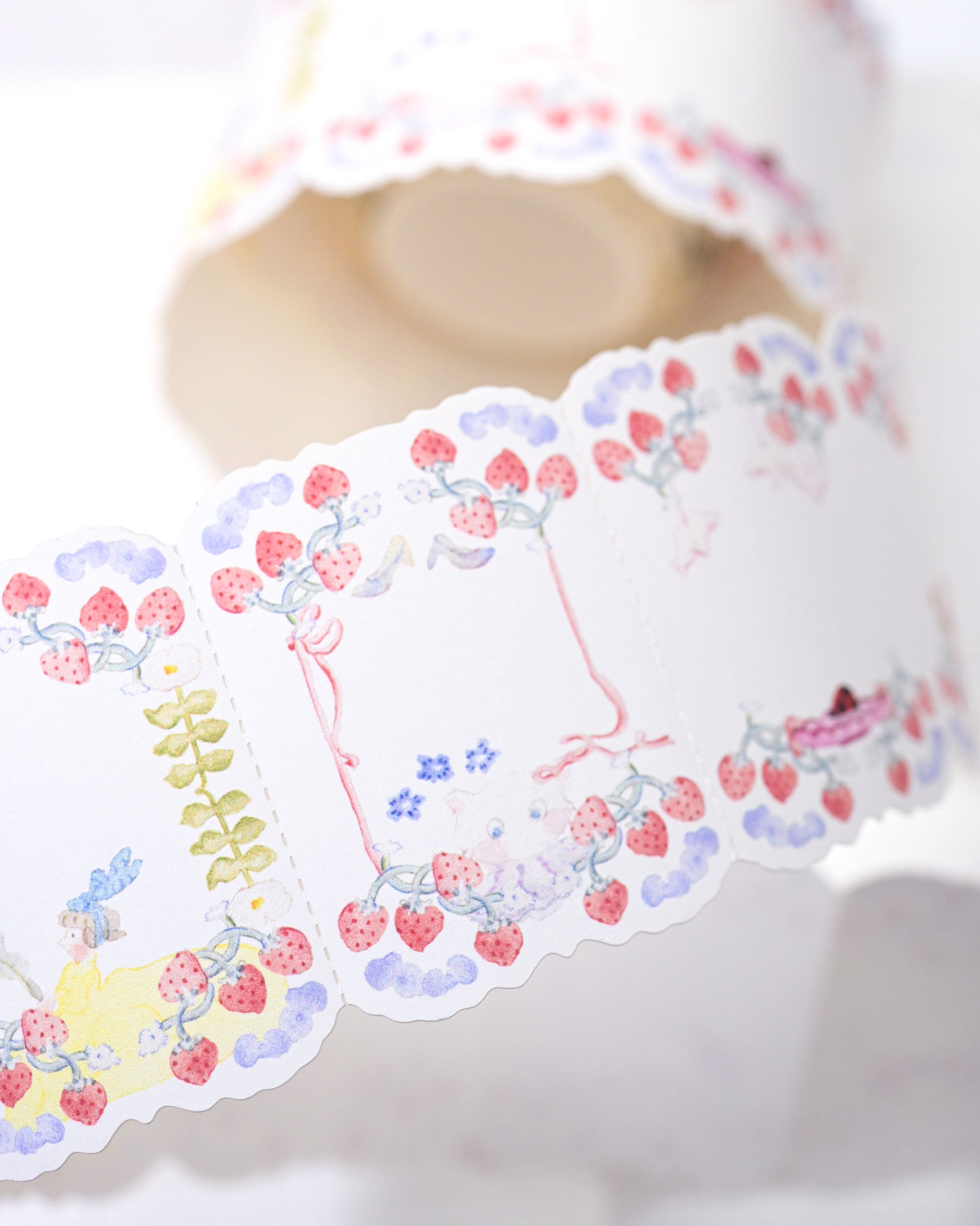 dodolulu Memo Sticker Roll - Berry Tales