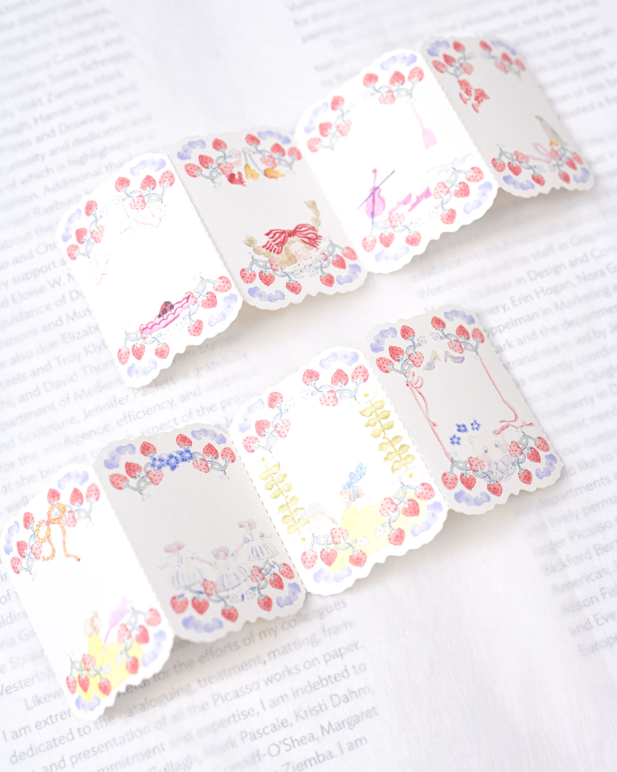dodolulu Memo Sticker Roll - Berry Tales