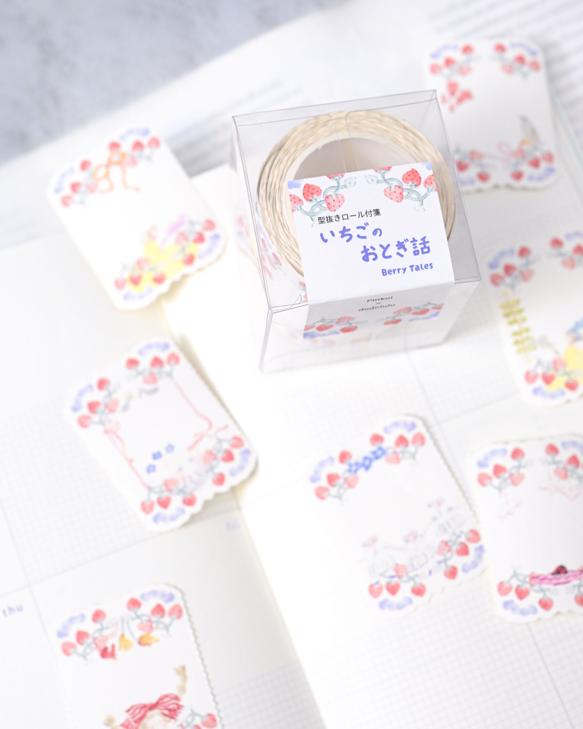dodolulu Memo Sticker Roll - Berry Tales