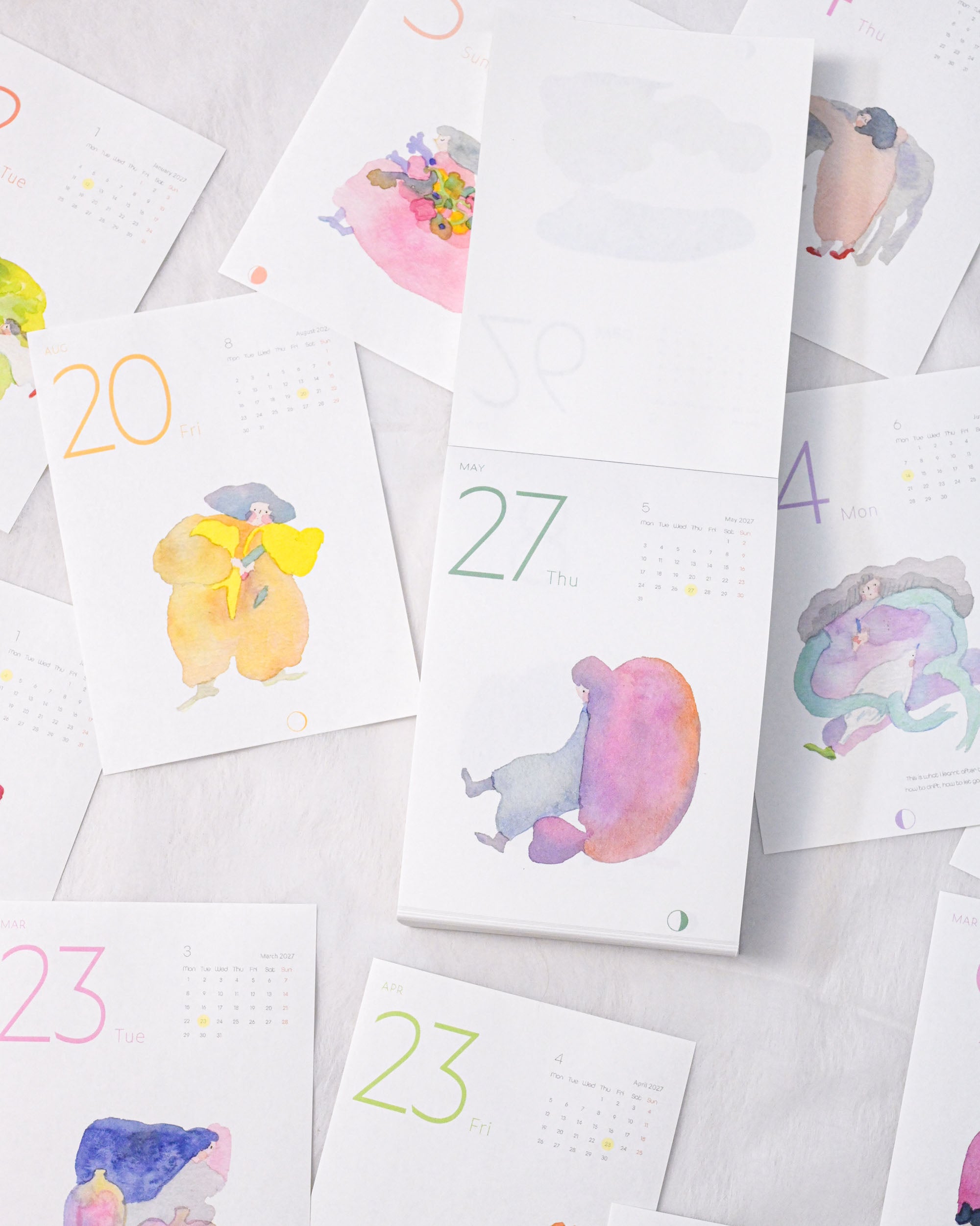 dodolulu 2027 365 Day-to-Day Desk Calendar